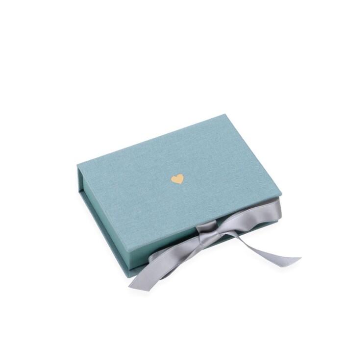 Bookbinders Box mit Satinband, kleines Herz, Dusty Green