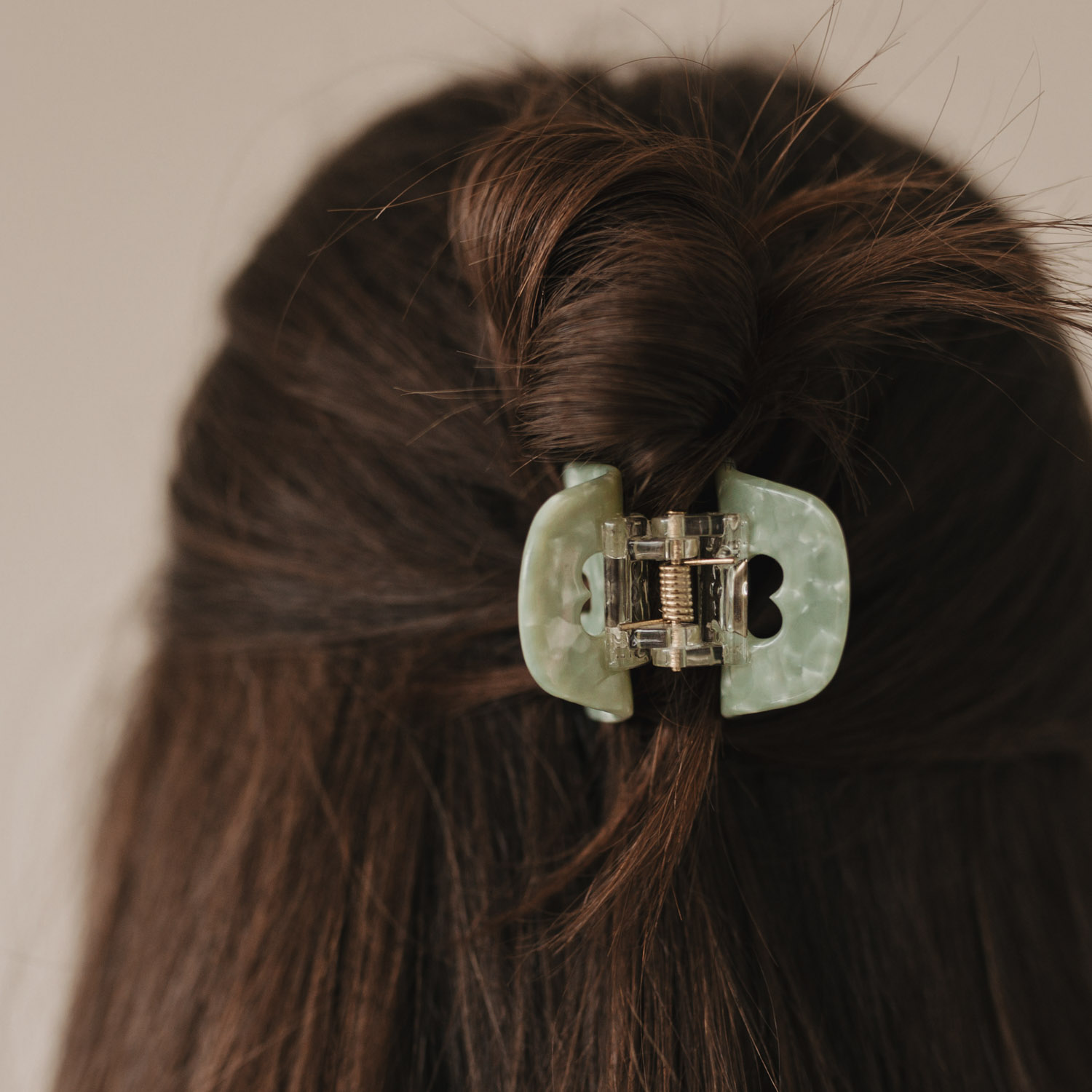 Eulenschnitt Haarspange klein Herz, Jade – Bild 3
